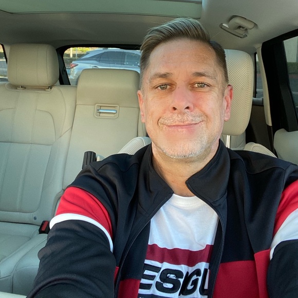 Meet your Posher, Geoff - Picture 1 of 1